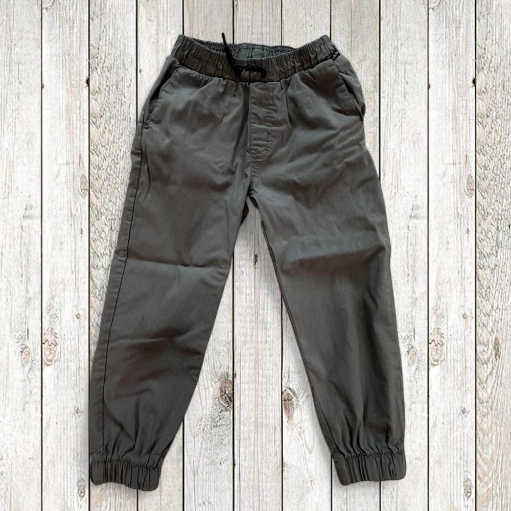 Volcom Boys Size 5 Gray Jogger Pants Elastic Waist Skate Casual Kids